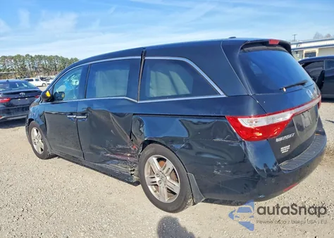 2012 Honda Odyssey Touring z USA, uszkodzony, nr VIN 5FNRL5H95CB141103
